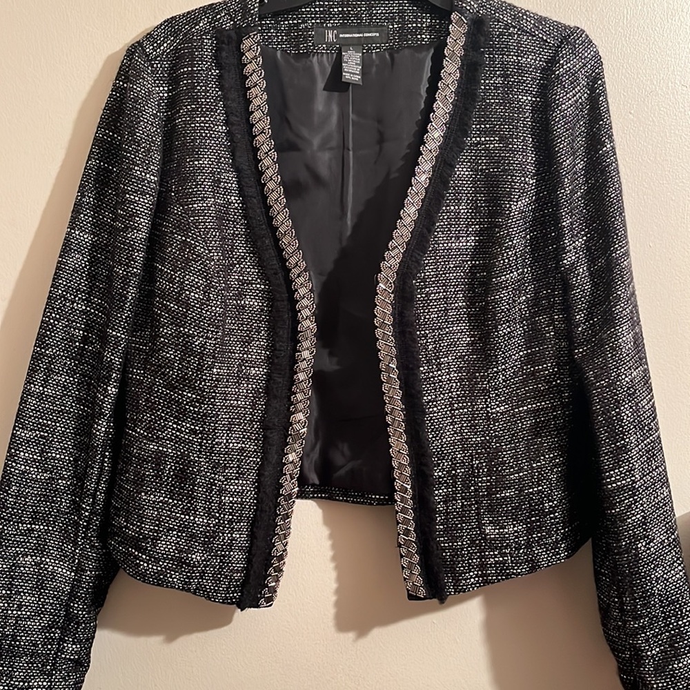 NWT LG INC Black/White Jacket with Shimmer